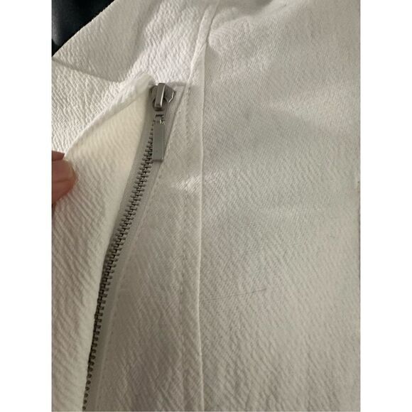BlankNYC Women's So Icy Cream Asymmetrical Moto Jacket White Large NWT 🛑 - Picture 4 of 10